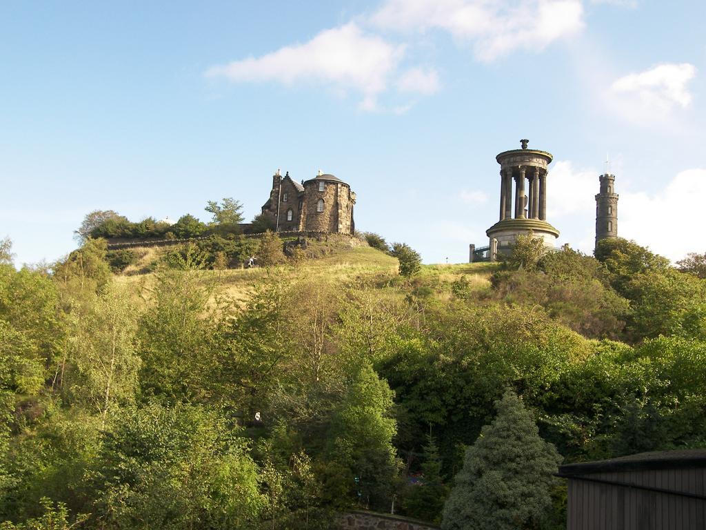 Central Calton Hill What A View Edynburg Pokój zdjęcie